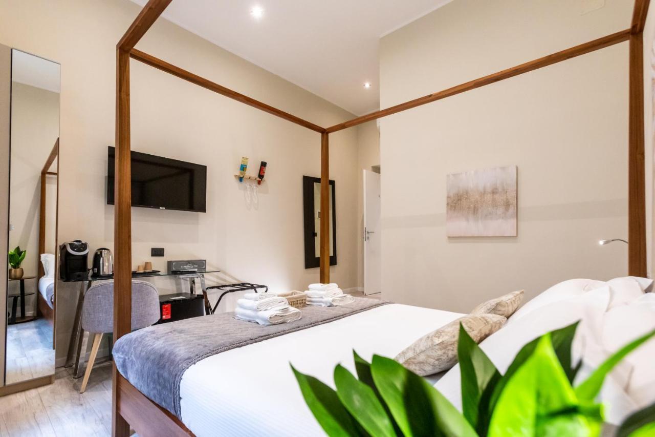 Suites 44 - Guesthouse Рим Екстериор снимка