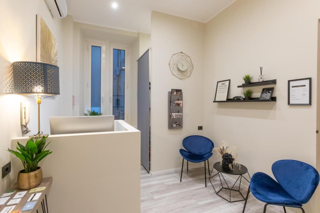 Suites 44 - Guesthouse Рим Екстериор снимка